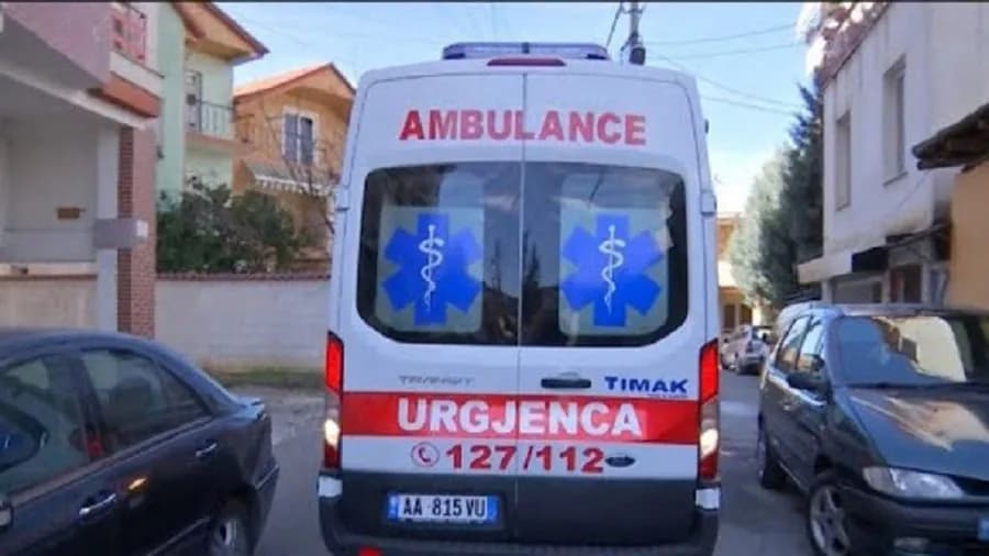 37-vjeçarja shtatzënë nga Pogradeci humb jetën gjatë transportit drejt Tiranës