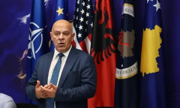 Aleanca i reagon Rizvanollit: Në vend se të mbash përgjegjësi, po përpiqesh ta fshehësh bashkëpunimin me Serbinë