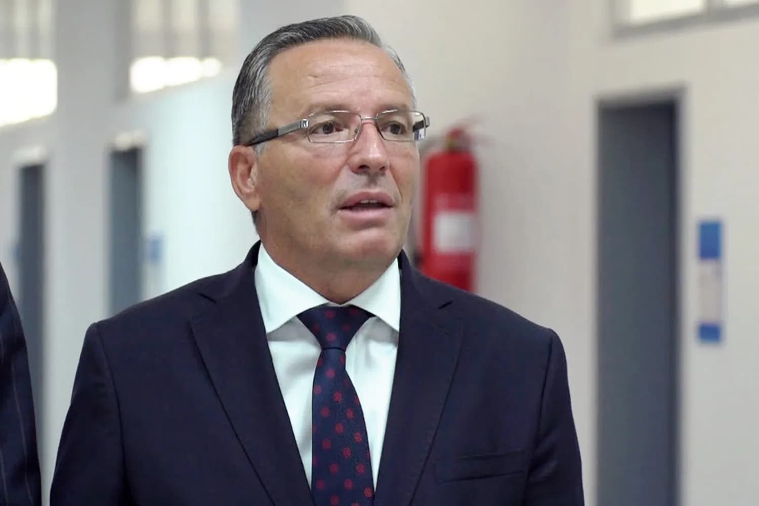 Seanca konstituive, deklarohet Hamza: Situata është serioze po demtohet demokracia