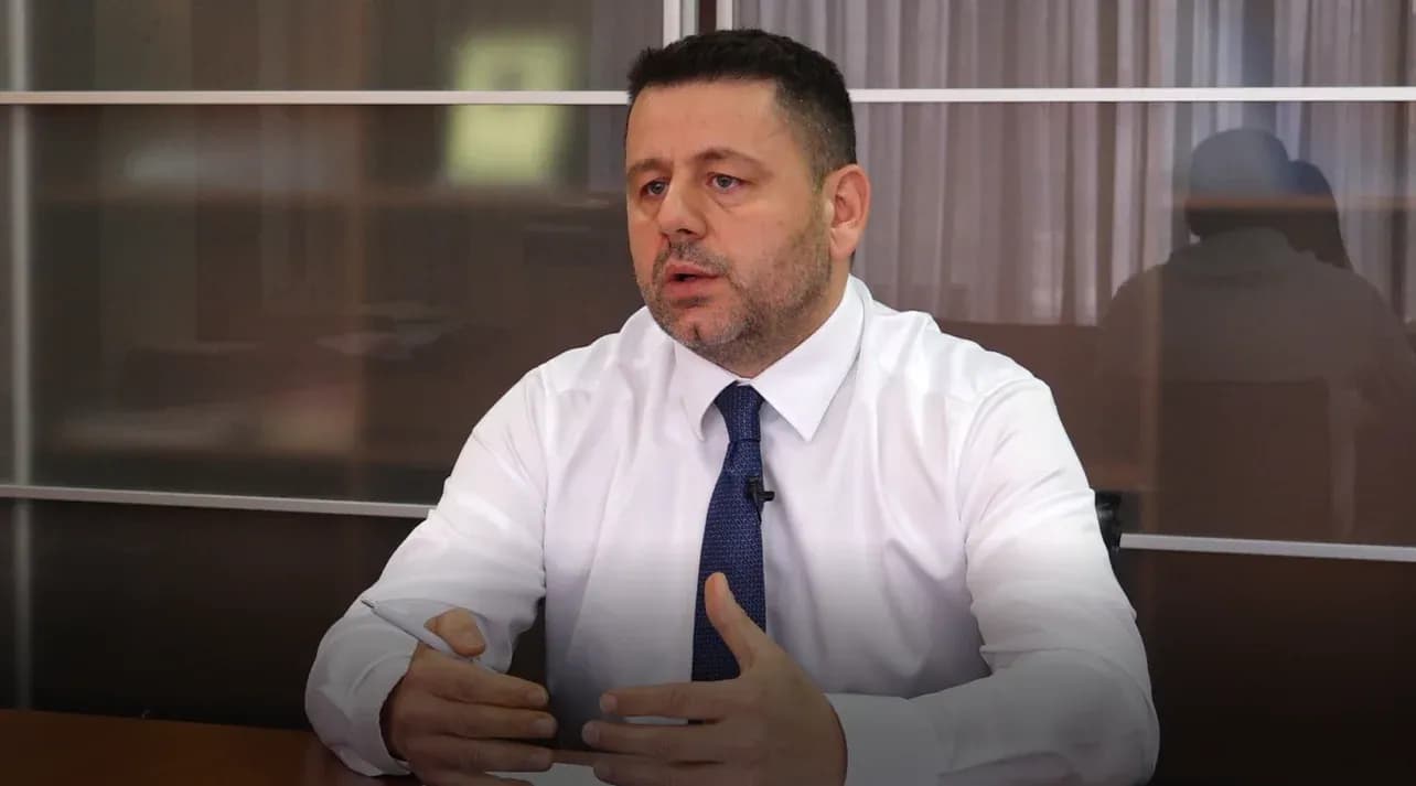 Berisha komenton situatat e djeshme në Kuvend: Deputetët e LVV-së bënin provokime për të krijuar skena