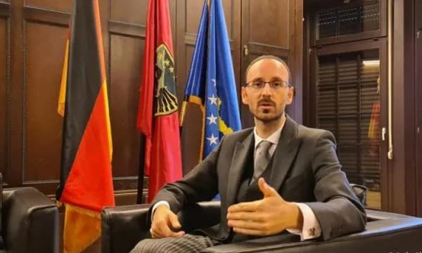 Ambasadori Ajeti pas tragjedisë në Gjermani: Jemi në kontakt me autoritetet gjermane