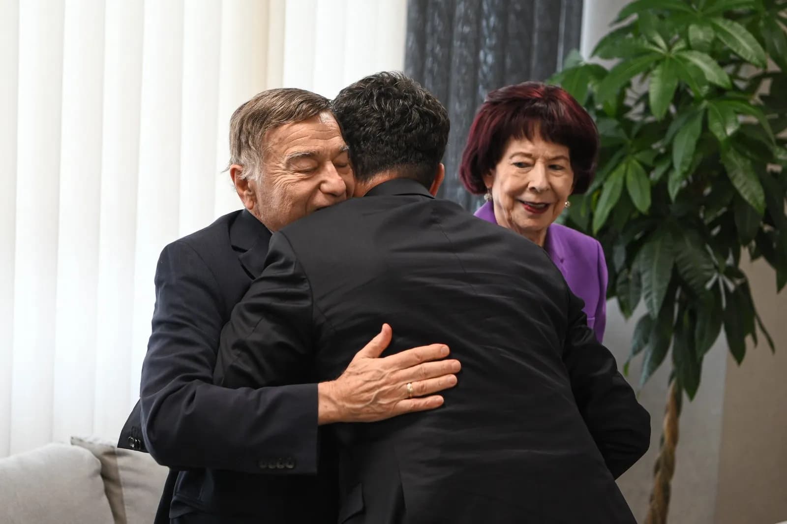 Kurti, për DioGuardin: Do të jemi përgjithmonë mirënjohës për shërbimin e tij