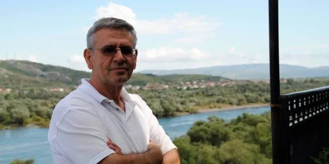 SHEHOLLI DHE SHEHOLLËT QË NUK I DIMË