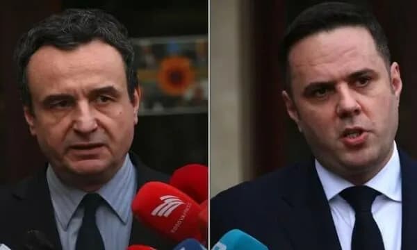 Kurti arrin në Kuvend për takimin me Abdixhikun