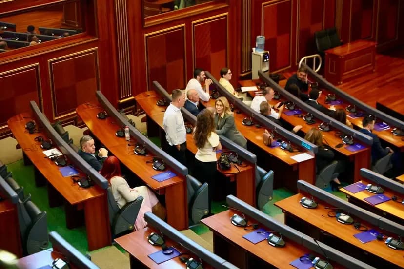 PDK-ja sërish dërgon letër, kërkon mbajtjen e seancës konstituive