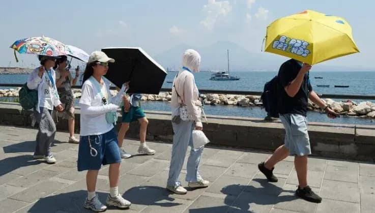 Nxehtësi ekstreme, ndizet “alarm i kuq” në 27 qytete në Itali