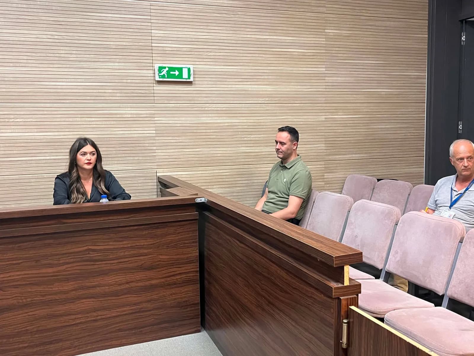Shpallet sot aktgjykimi në rigjykimin ndaj Glauk Konjufcës për hedhjen e gazit lotsjellës në kuvend