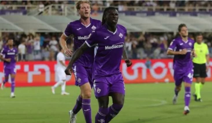 Como nis ofensivën për Moise Kean, oferta e parë prej 30 milionë eurove nuk bind Fiorentinën