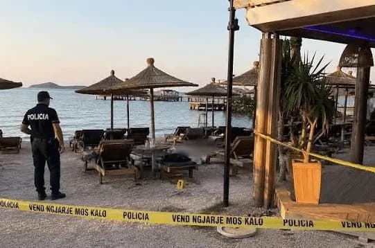 Vritet në Ksamil një 20-vjeçar nga Franca, u gjet i vdekur në shezlongët e plazhit