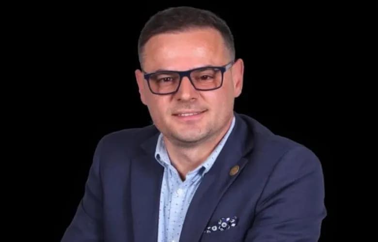 Policia serbe ndalon në kufi kryetarin e Rrjetit Global të Bizneseve Shqiptare