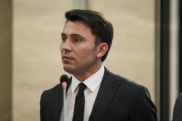Rrustemi: Do të vazhdojmë përpjekjet për një president konsensual, zgjedhjet duhet të shmangen