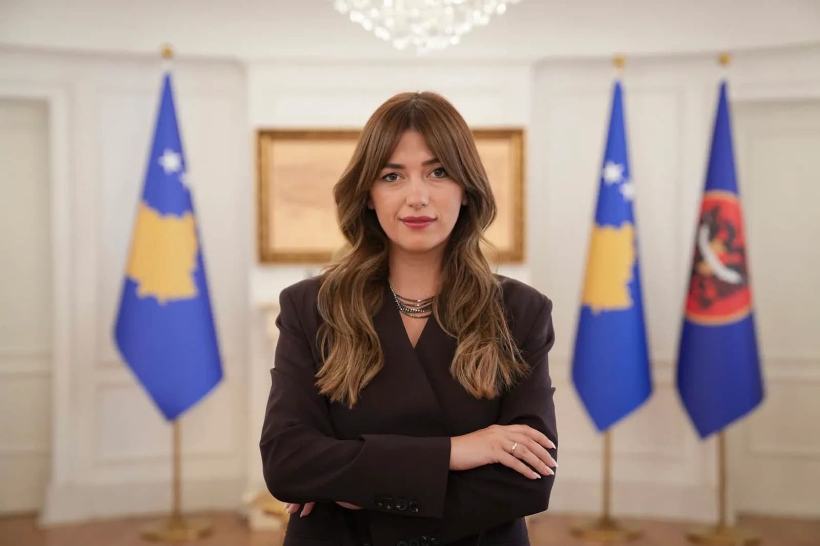 Ftesa për takim me familjet e ish-krerëve, Haxhiu e gatshme t’i vizitojë edhe në shtëpi