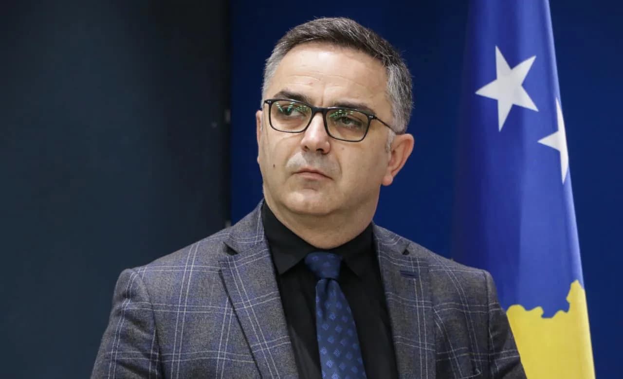 https://klankosova.tv/tahiri-marreveshja-per-poste-ldk-lvv-eshte-bere-tani-duhet-te-konstituohet-kuvendi#:~:text=LAJME-,Tahiri%3A%20Marr%C3%ABveshja%20%27p%C3%ABr%20poste%27%20LDK%2DLVV%20%C3%ABsht%C3%AB%20b%C3%ABr%C3%AB%2C%20tani%20duhet%20t%C3%AB%20konstituohet%20Kuvendi,-V
