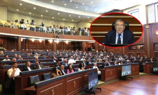 Dehari caktoi vazhdimin e seancës më 9 shtator, PDK e Aleanca me akuza për shkelje, LDK në raporte “komplekse” me VV’në