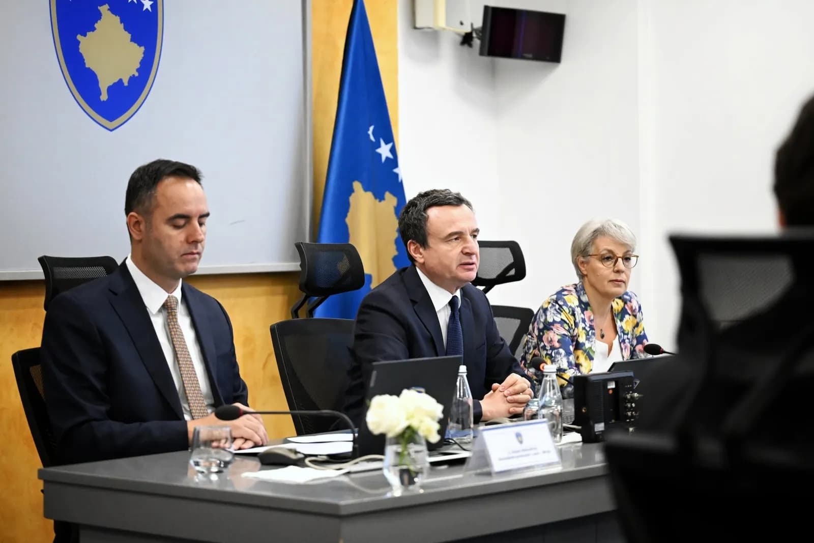 Qeveria mbanë mbledhje elektronike, këto janë të gjitha vendimet që u miratuan