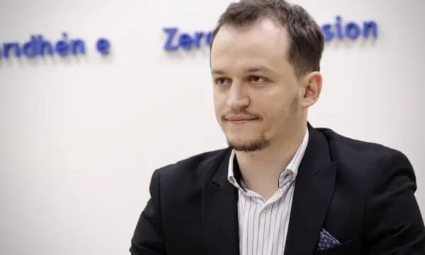 Vendimi i Speciales, Cakolli: E papranueshme që institucionet s’po e trajtojnë këtë çështje, të zhytur në përplasje partiake