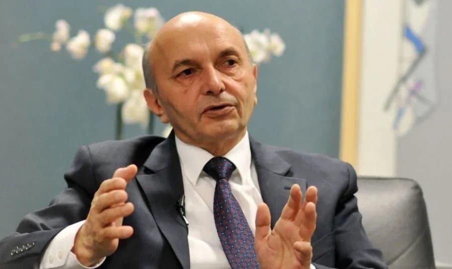 Isa Mustafa: 6 deputetët e LDK-së janë njerëz që s’i bën rrotë askush