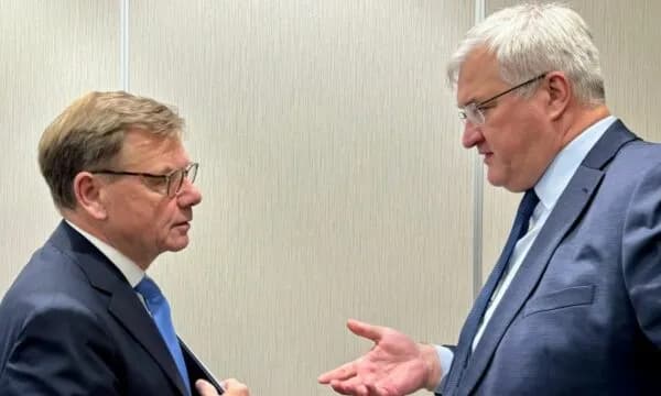 “Moska ta ndalë luftën”, kryediplomati gjerman e telefonon homologun e Ukrainës menjëherë pas takimit me Lavrov