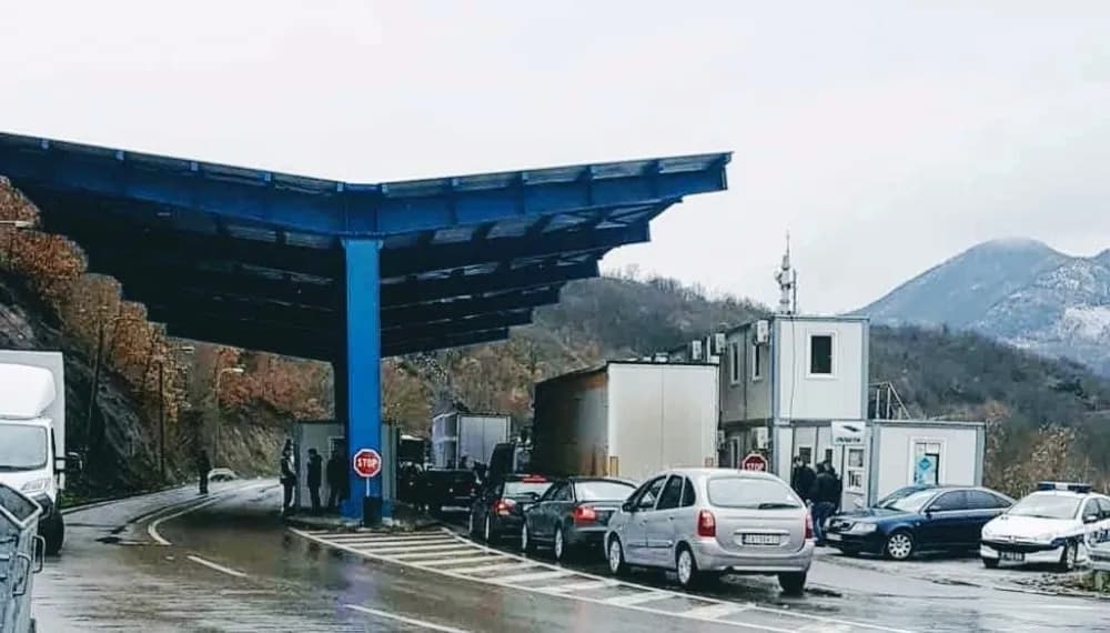 Arrestohet shtetasi serb në Jarinjë, dyshohet se ofroi 10 euro ryshfet policisë