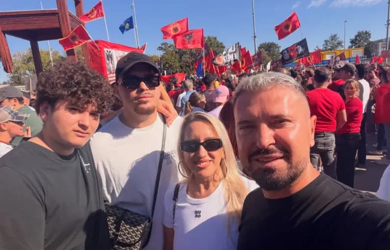 Labinot Rexha proteston në Gjenevë me familjen: “Zëri ynë nuk do të heshtë”