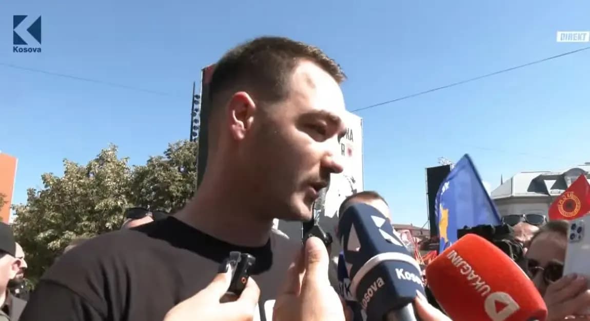 Djali i Kadri Veselit pas protestës: Nuk e kemi humbur besimin te drejtësia perëndimore