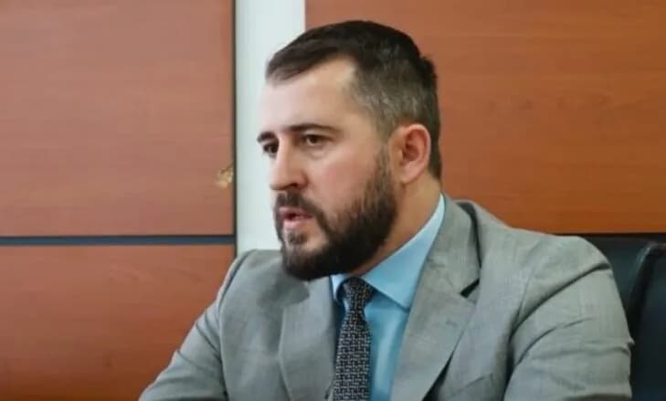 Lushtaku: Kuvendi s’është konstituuar, Kurti po i shërben Serbisë