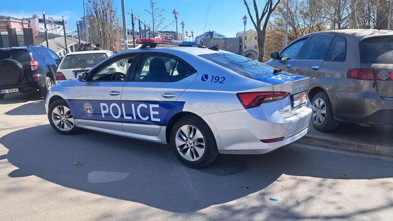 Aksion antidrogë në Prizren, policia gjen drogë dhe afro 20 mijë euro