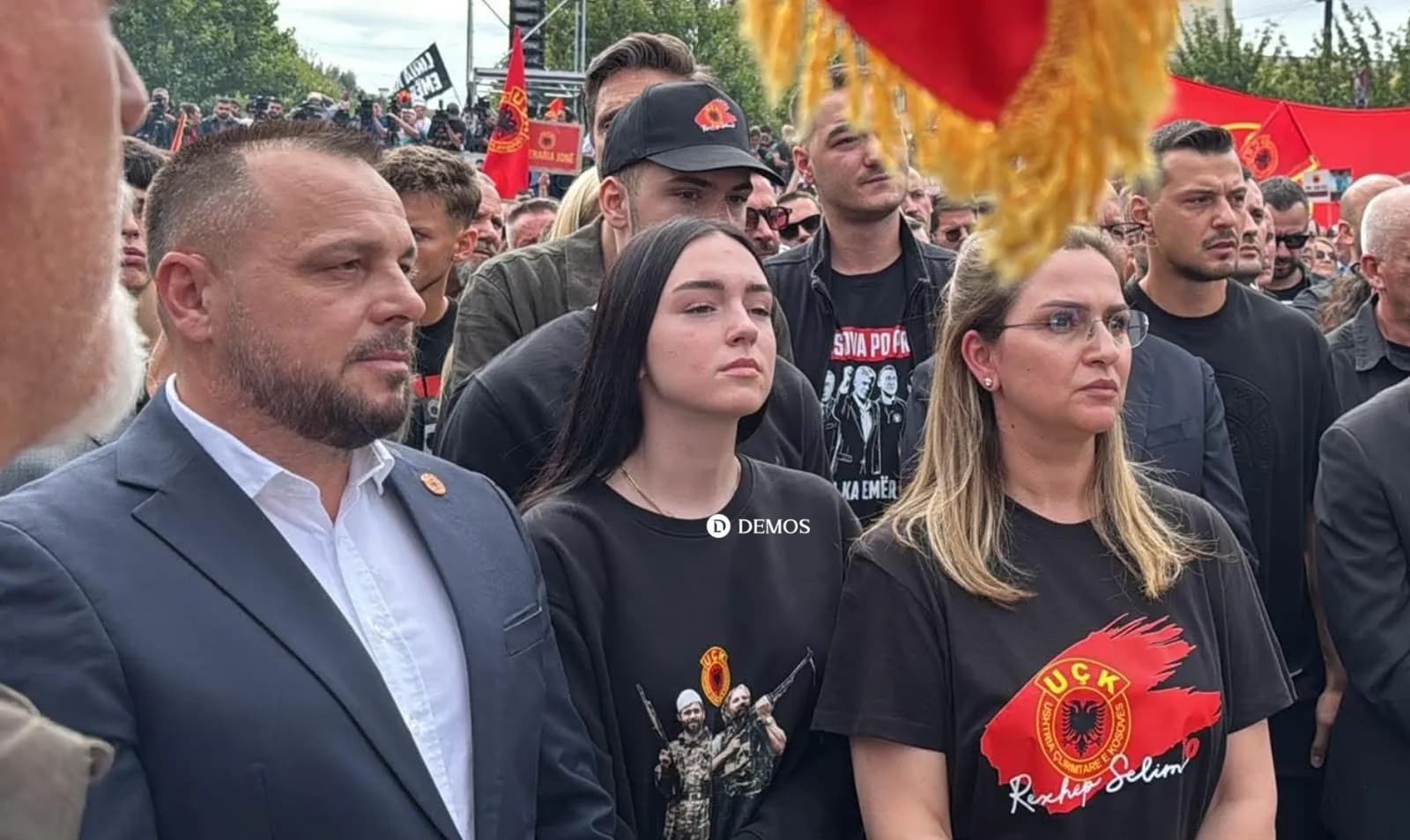 Ejup Maqedonci i bashkohet Marshit për Liri, shihet krah Shqipe Selimit