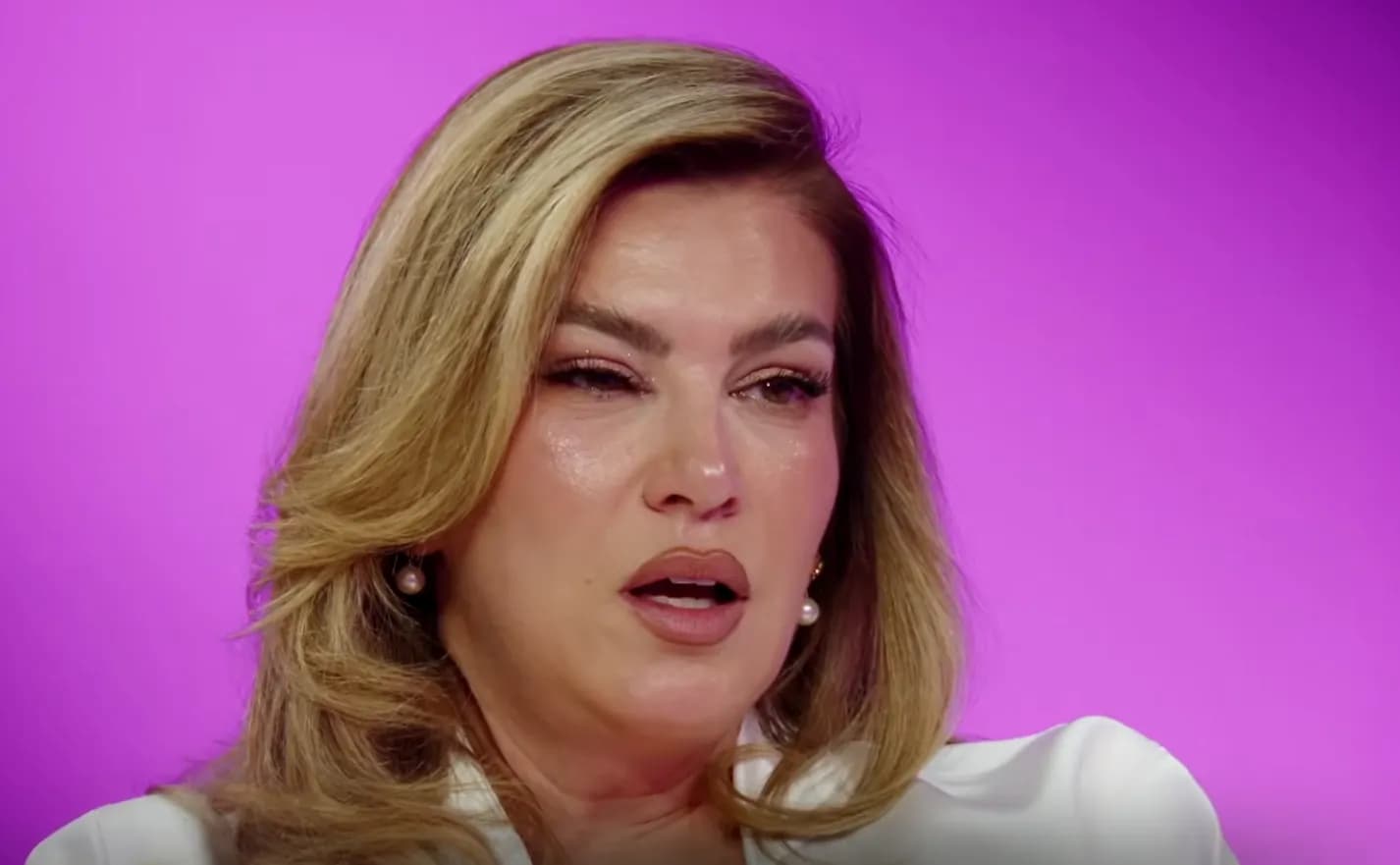 “Ky popull paska pas shpiuna”, Leonora Jakupi e ashpër, “90% e dëshmitarëve ishin shqiptarë”