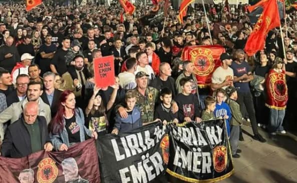 Mërgata kundër vendimit të Hagës, paralajmërohet protestë në Gjenevë e në Helsinki