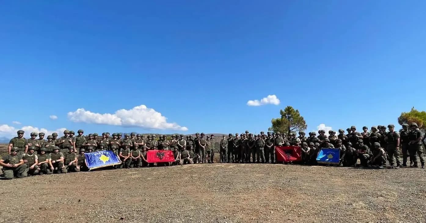 FSK në stërvitje në Shqipëri, ushtarakët kryejnë qitje me mortaja