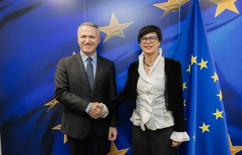 Kos: Ndryshimet në Ligjin për Dhomat e Specializuara, hap serioz prapa drejt BE