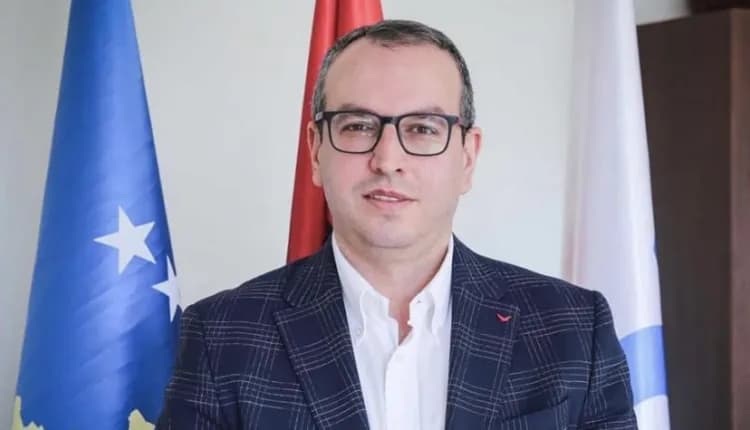 Zyrtari i PDK-së i reagon ashpër Marta Kos: Lexojeni ligjin që të kuptoni përmbajtjen e tij