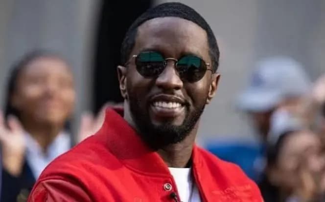 Diddy qëndron më gjatë në b*rg, shtyhet data e parashikuar e lirimit