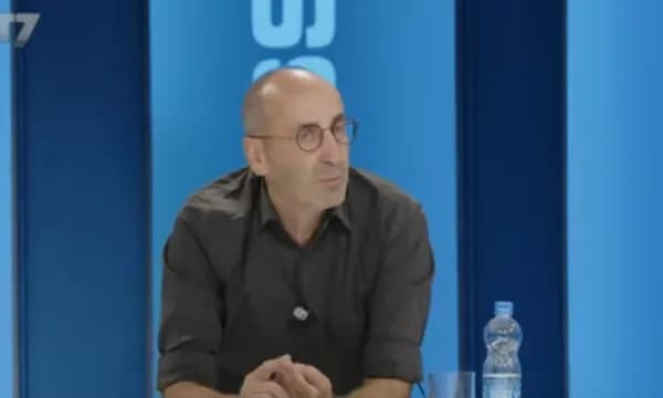 Mirena: Uran Ismaili kishte sukses në Prishtinë, por hiperkativ vetëm në fushatë, PDK-së i duhet një kryetar 24 orë aktiv