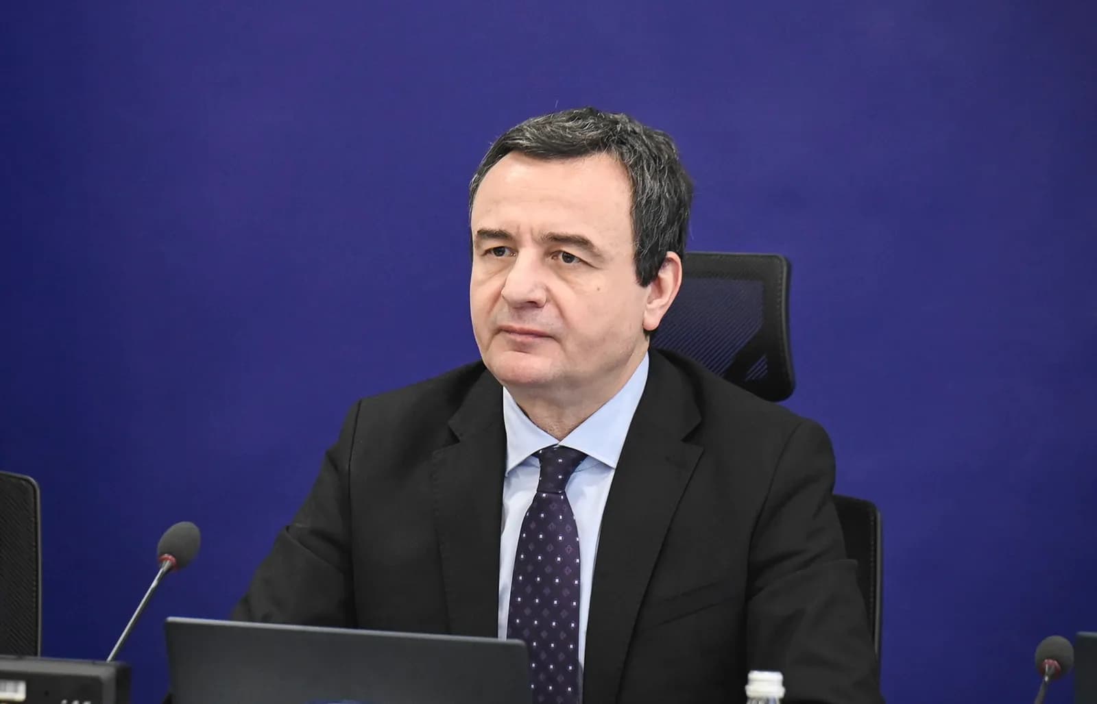 Kurti mbledh Qeverinë, në mënyrë elektronike marrin vendim për projektligjin për Gjykatën Speciale