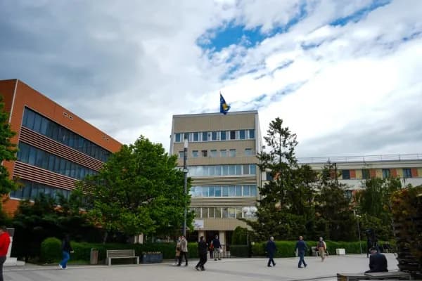 Dy komisione parlamentare dhe Kryesia e Kuvendit mblidhen të hënën