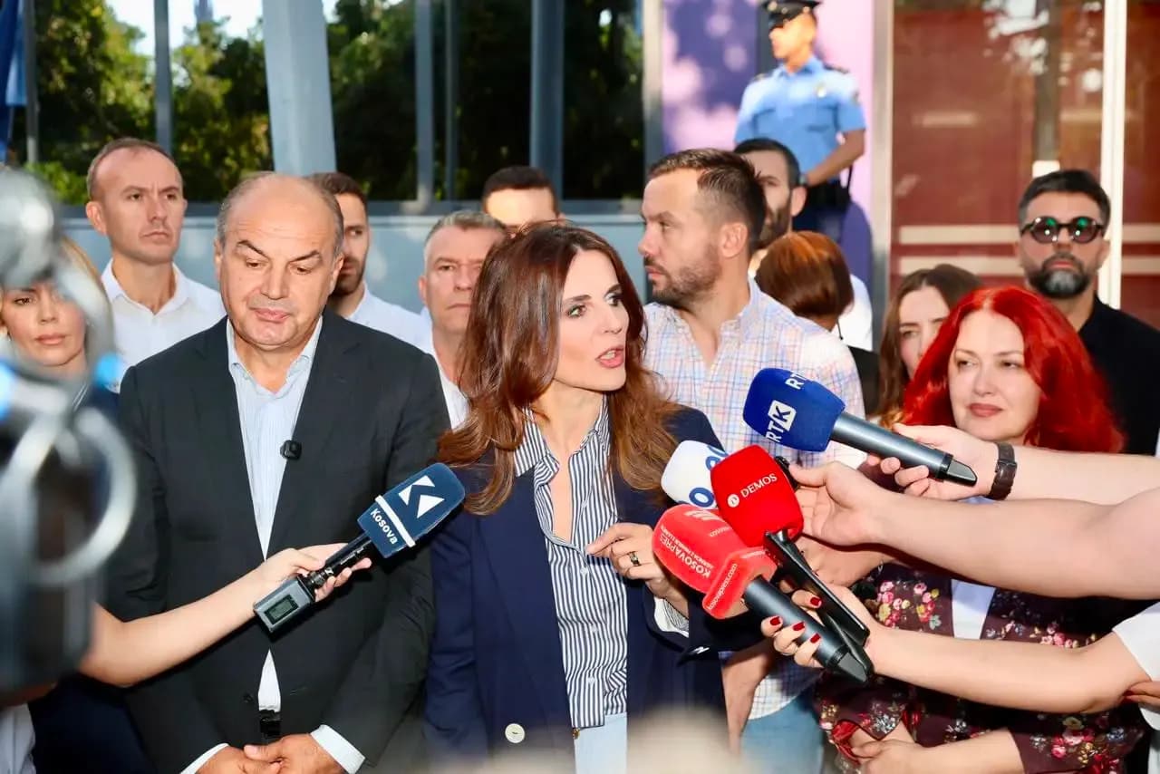 Çfarë ndodh tani me Ligjin për Specialen pasi presidentja e riktheu në Kuvend?