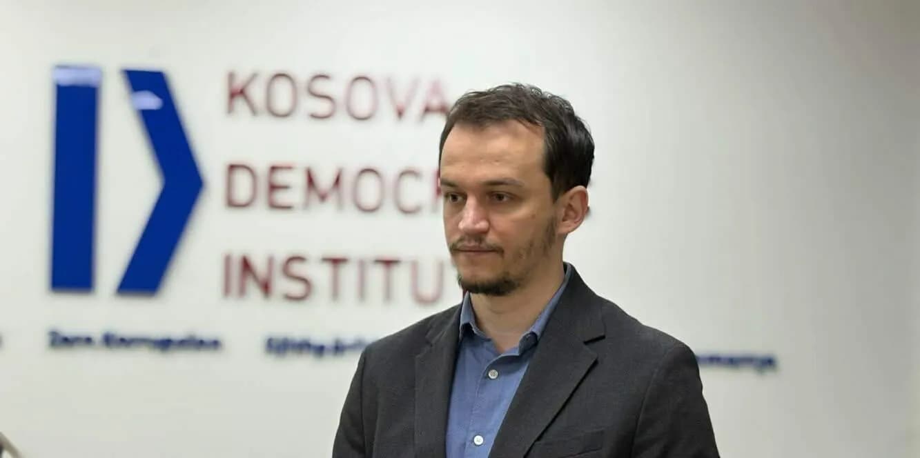 Sulmet online ndaj Fidan Jupollit, Cakolli: Kështu krijohet frika, pastaj autocensura