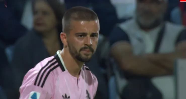 Futja e Zhegrovës e ndreqi lojën e Juventusit, “Zonja e Vjetër” barazon ndaj Cagliarit