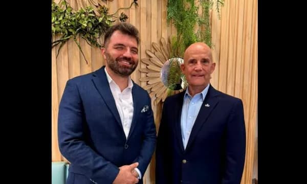 Sadiku takon kongresmenin Self: Bëri pyetje të vështira, dëgjoi me vëmendje dhe tregoi interesim të vërtetë për Kosovën