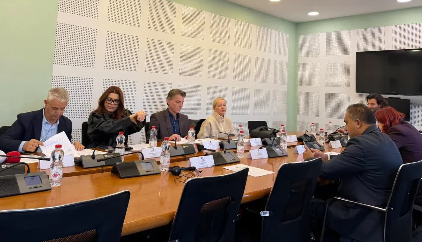 Miratohet Projektligji për ndryshimin dhe plotësimin e Ligjit për ndarjet buxhetore për vitin 2026