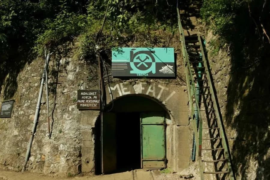Rizvanolli për minatorët e ngujuar në Trepçë: Janë në gjendje të mirë, po punohet për daljen e tyre