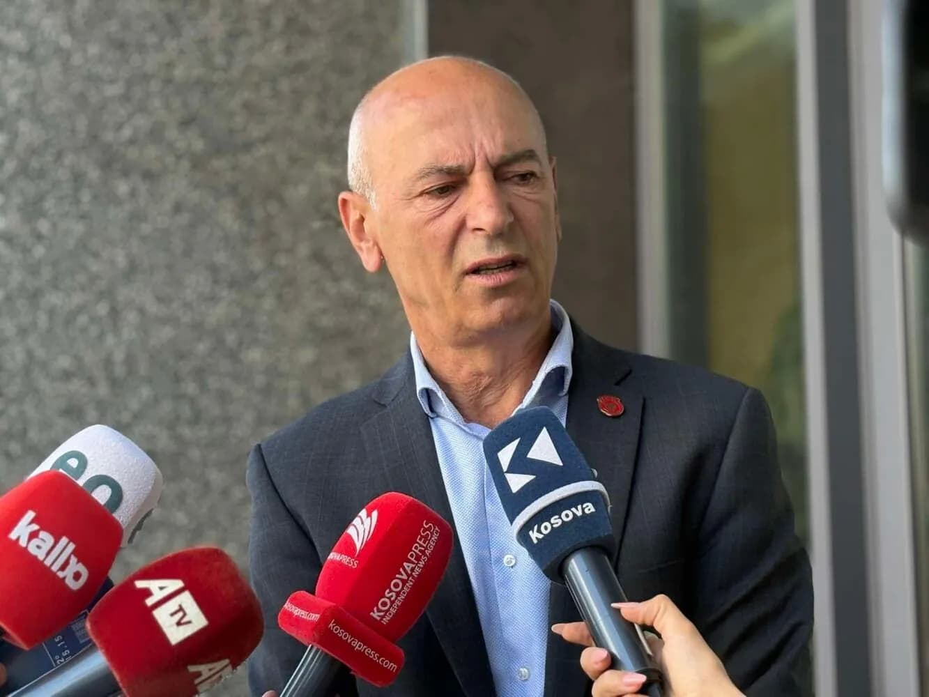 Pas një sëmundje të rëndë vdes ushtari i FSK-së