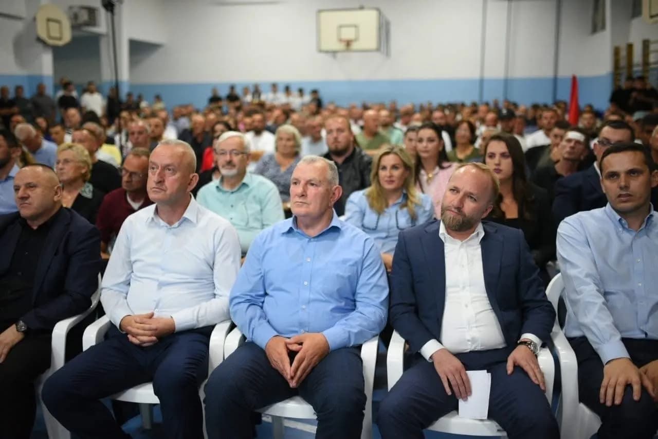 Tahiri e Qalaj i bashkohen Bujës në përkrahjen e fuqishme në Gadime: Fitorja jonë është shumë afër