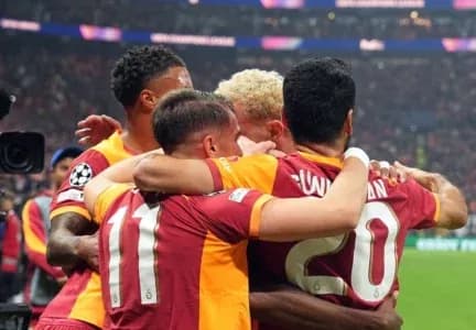 Stambolli në festë, Galatasaray mposht Liverpoolin