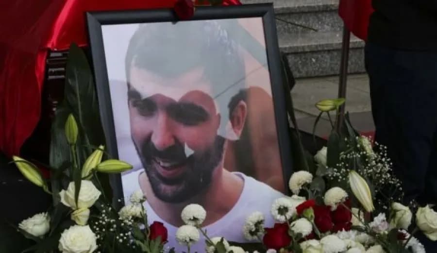 Nëntëvjetori i vdekjes së Astrit Deharit