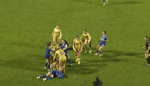 Përleshje në futbollin e femrave, publikohen pamjet