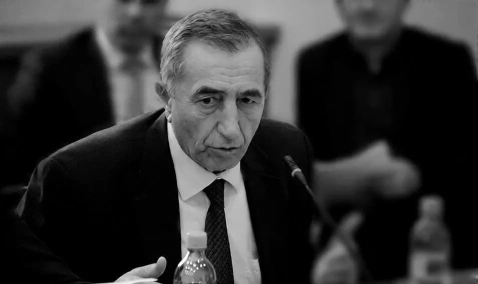 Vdes Ali Sadriu, ish-ministër i Financave