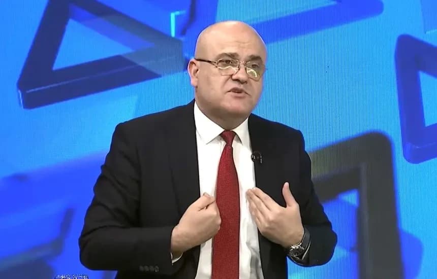 ”Mjafton një SMS”, Haxhiu pas dorëheqjes nga GUXO: Nëse VV thotë se jam i padëshiruar, unë s’marrë pjesë në mbledhje